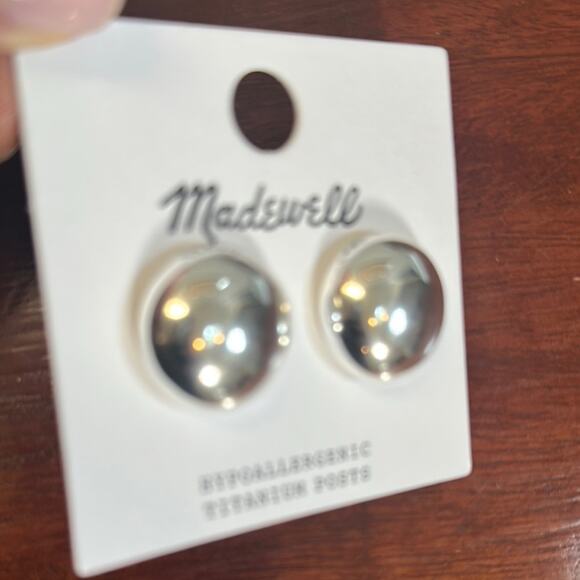 Madewell Button Stud Earrings Silver Dome Pierced NWT - Picture 2 of 6